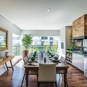  Apartamento Altissimo Padrao E Conforto. Ao Lado Do Capivari